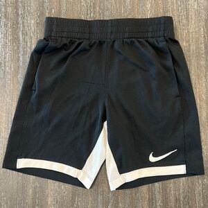 Nike Boys Black & White Shorts Small